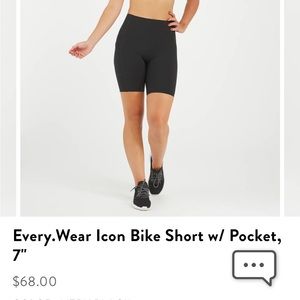 Super Flattering Every.Wear Icon 7” Spanx Bike Short With Pocket Black S/P EUC!